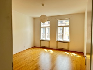Anzeigenbild: Mitbewohnerin (w) gesucht - 22m2 WG Zimmer in 2er WG zu vermieten (befristet)