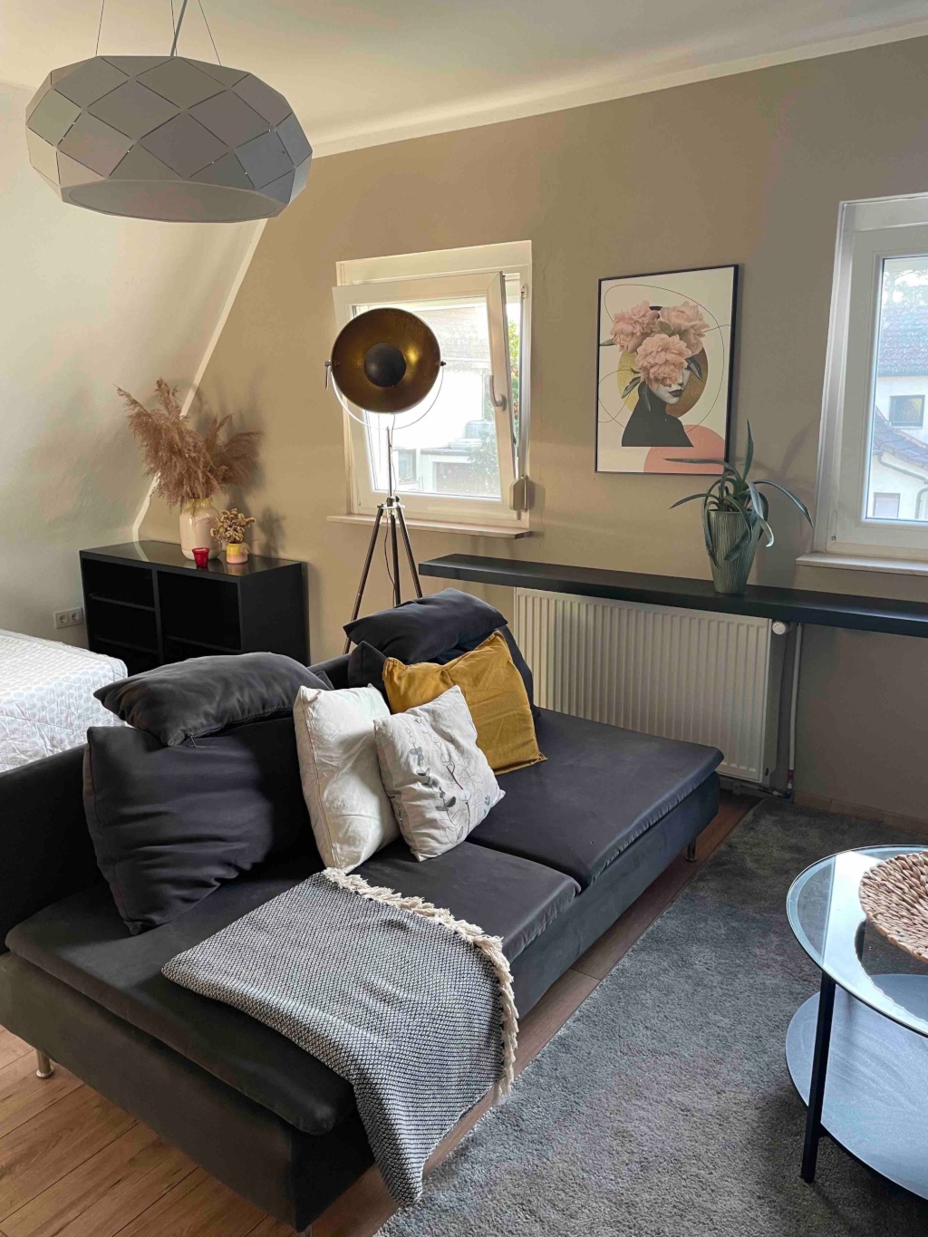 WG-Zimmer Waldheim Am Klingenrain 13 - Living and sleeping area