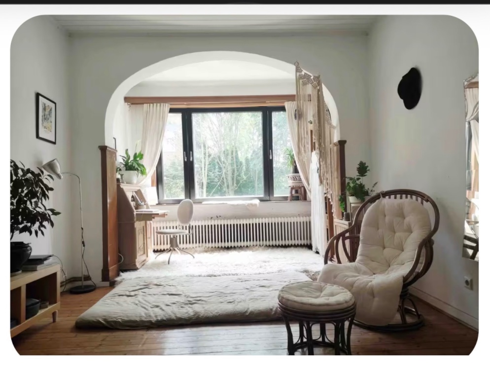 Lichtdurchflutete 2-Zimmer-Wohnung in top Lage zur Zwischenmiete