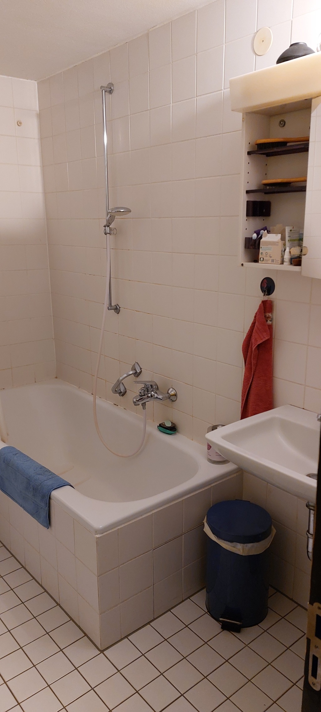Flatshare Kirchzarten Dr.-Gremmelsbacher-Straße 16 - Bad