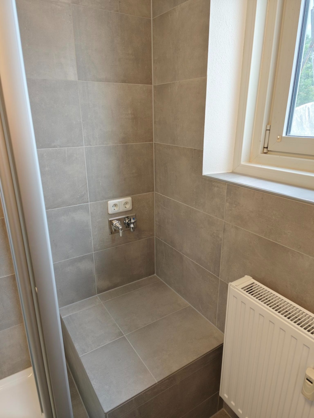 4-Zimmer Wohnung mit Küche neu renoviert in Uttenreuth (Erlangen-Ost) – Erlanger Straße 33, 91080 Erlangen Uttenreuth – Vorschaubild 16