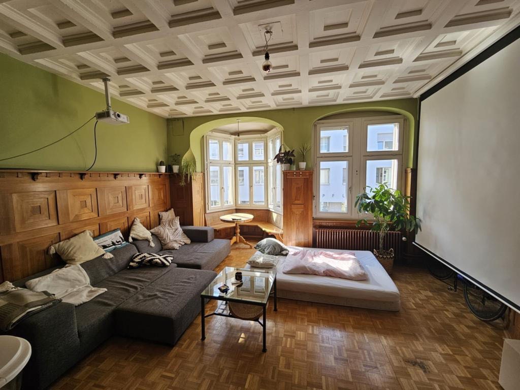 Habitación en WG St.Johann St. Johanns-Ring - foto 2