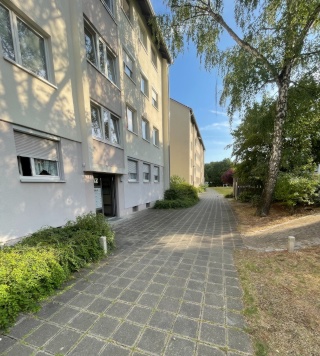 Ad image: TEMPORÄRE UNTERMIETE (Dezember 2026 – Juli 2027), 2-Zimmer-Wohnung in Nürnberg