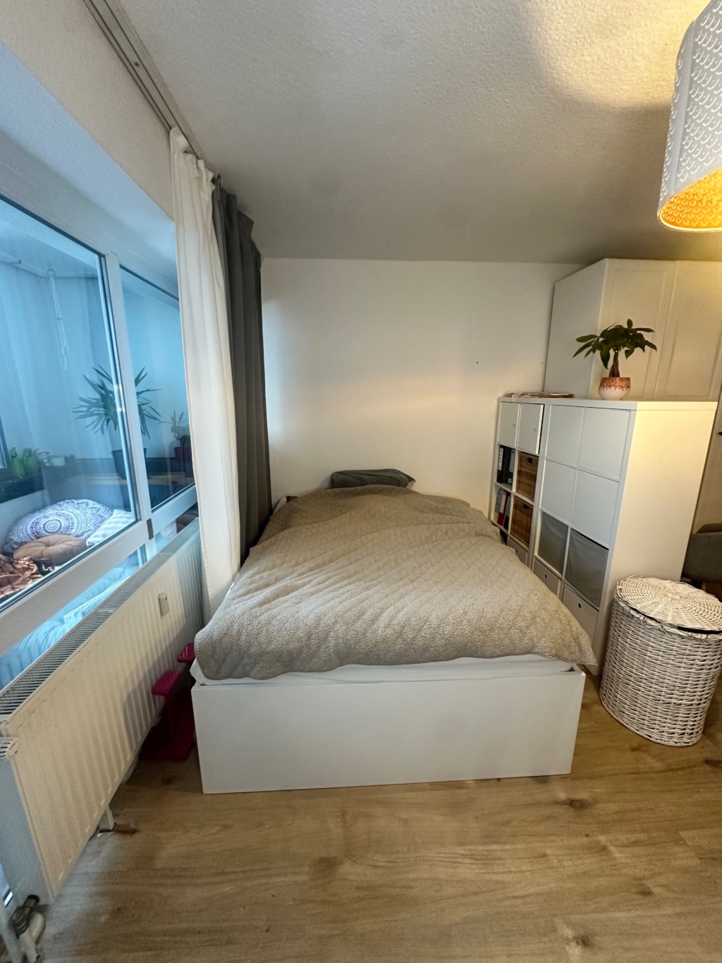 Möblierte, helle 1-Zimmer-Wohnung in Hamburg-Altona | Zwischenmiete vom 08.08. bis 11.10.26 – Große Bergstraße 160, 22767 Hamburg Altona-Altstadt – Vorschaubild 3