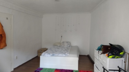 Ad image: großes helles WG-Zimmer in netter Frauen-WG