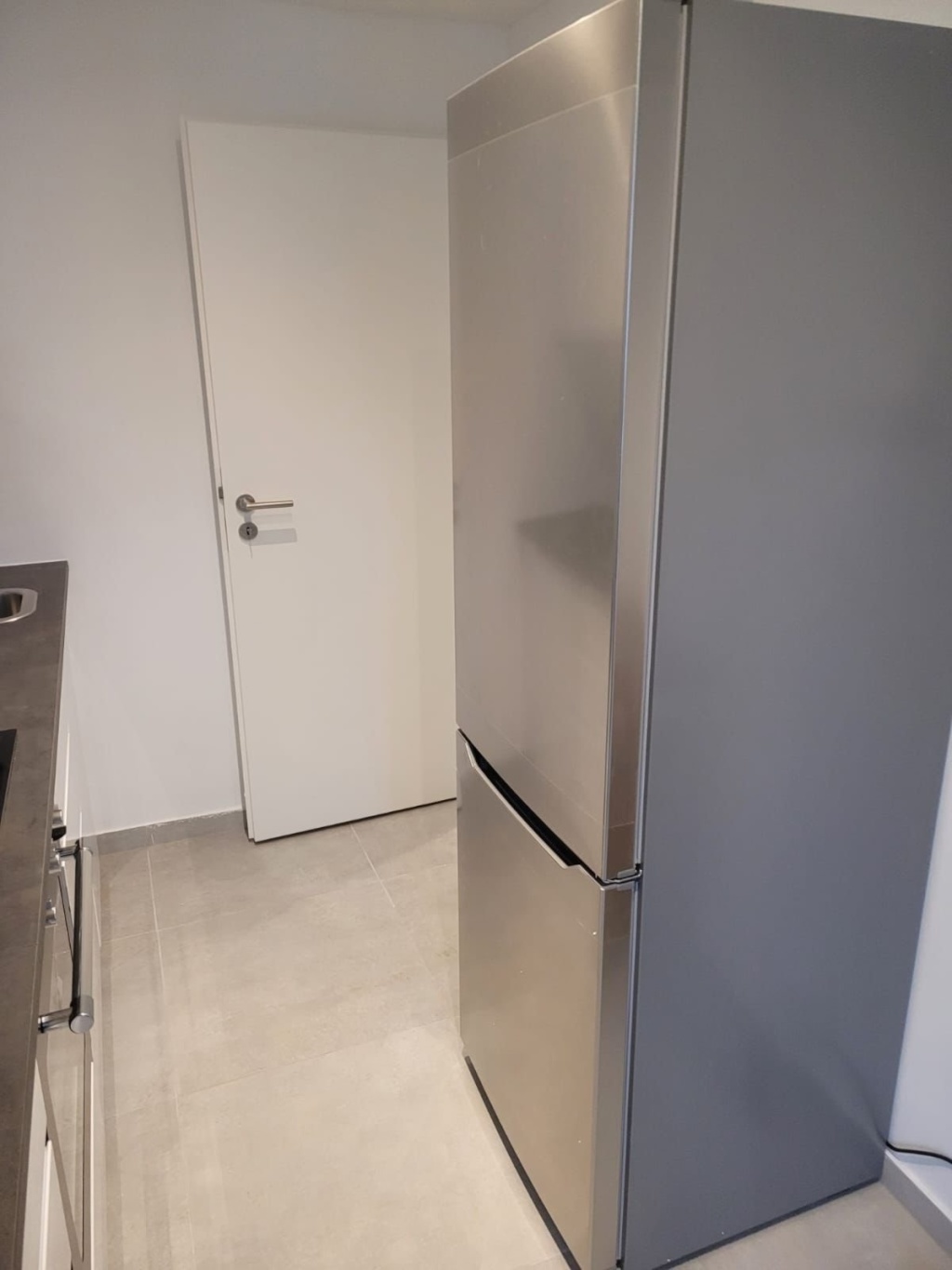 Zimmer in 5er-WG zu vermieten – 465 € warm – Silberburg str 41, 70176 Stuttgart Mitte – Vorschaubild 5