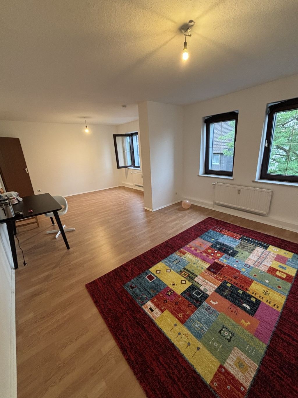 Offene, geräumige Wohnung mit viel Licht - modern renoviert – Dorstener Strasse 10, 45143 Essen Altendorf – Vorschaubild 3