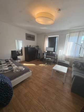 Anzeigenbild: Großes WG Zimmer Golzheim*Untermiete Sep 2026*