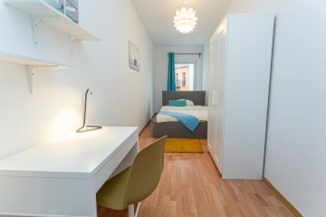 Ad image: Petersburger Straße, Berlin