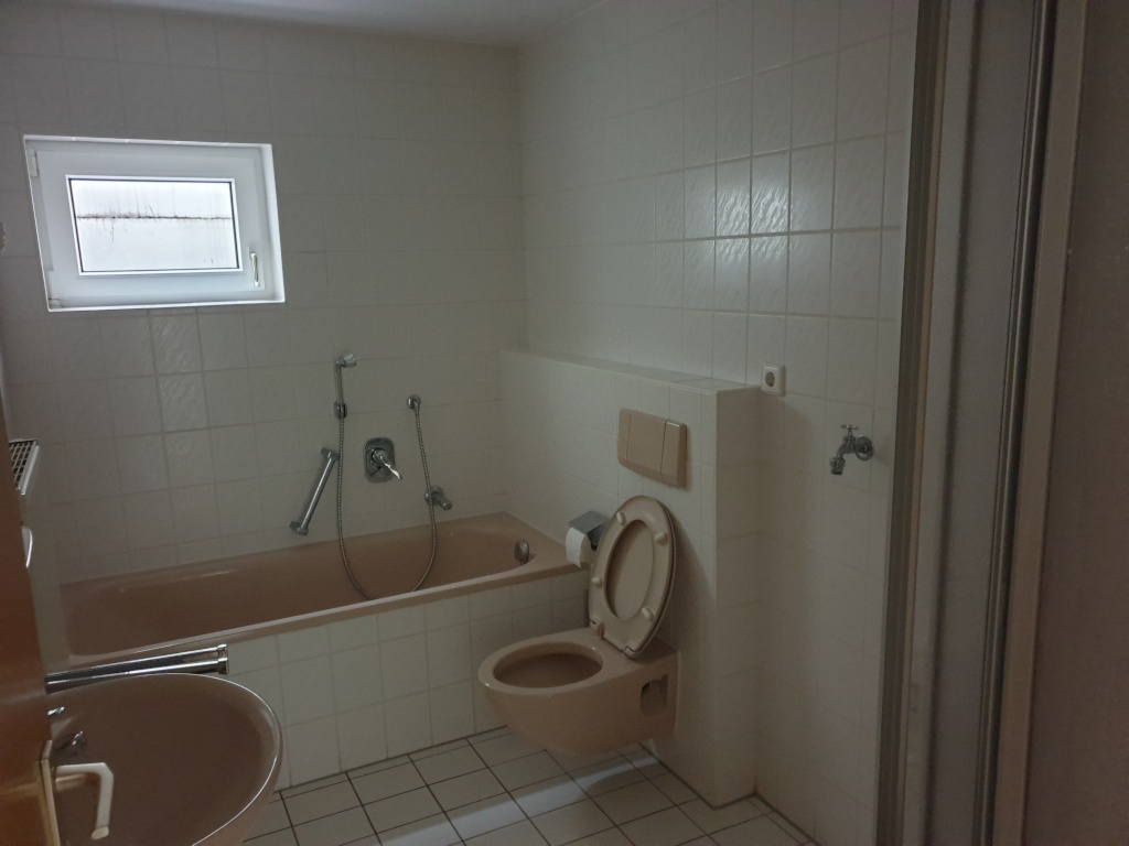 Schöne helle 2-Zimmerwohnung in Stuttgart Bad Cannstatt-Memberg – Ottendorferstrasse, 70374 Stuttgart Bad Cannstatt – Vorschaubild 6