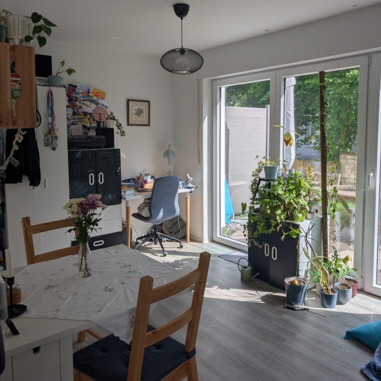 Möblierte Wohnung zur Zwischenmiete in Uni-Nähe – Voltmannstraße, 33613 Bielefeld Gellershagen – Bild 1 von 10