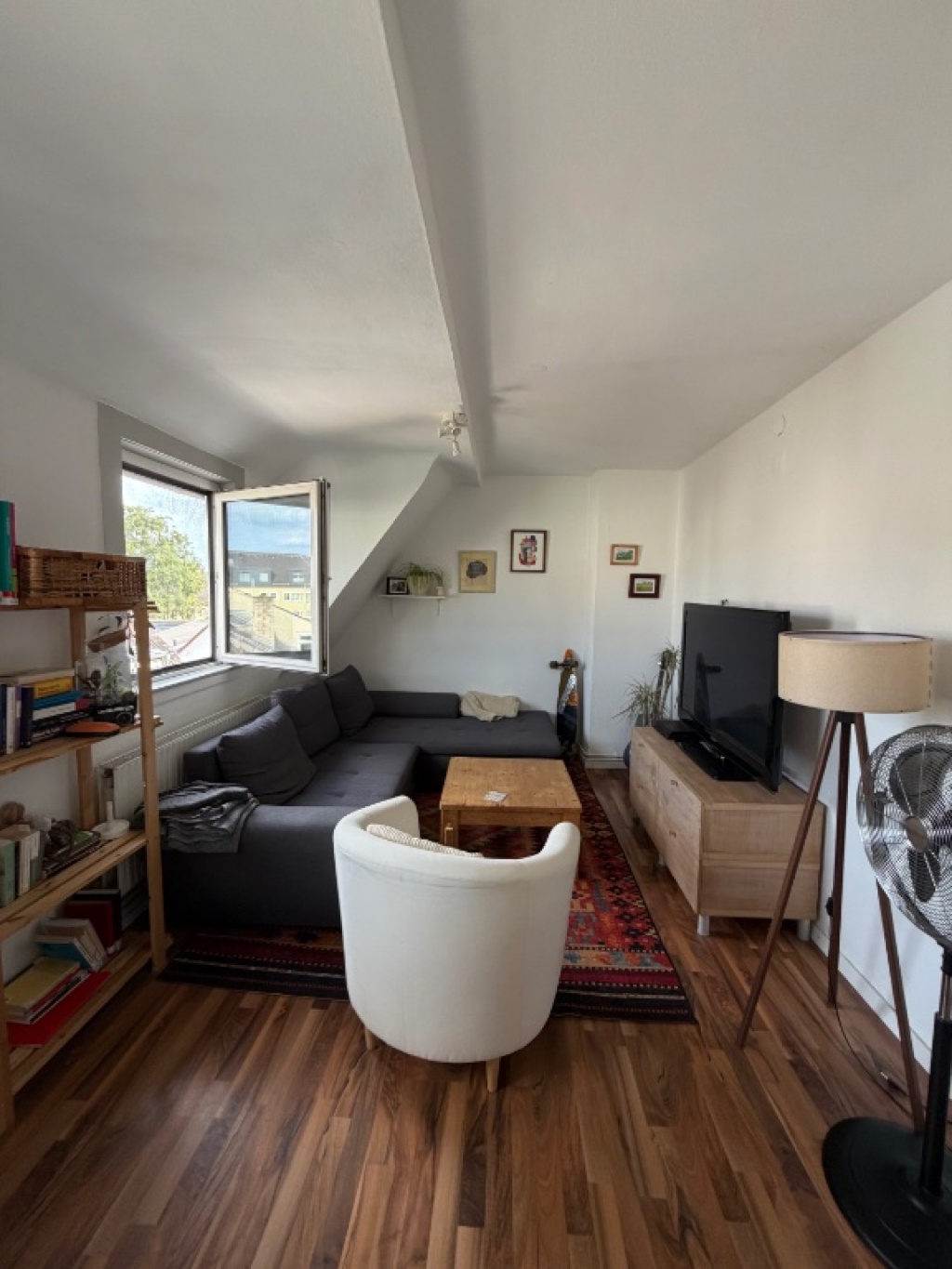 Charmante Dachgeschosswohnung in Mainz-Kastel – Ankertorstraße 2-4, 55252 Wiesbaden Mainz-Kastel – Vorschaubild 4