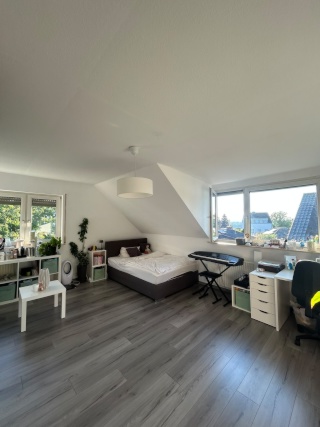 Anzeigenbild: Zimmer in 6er wg
