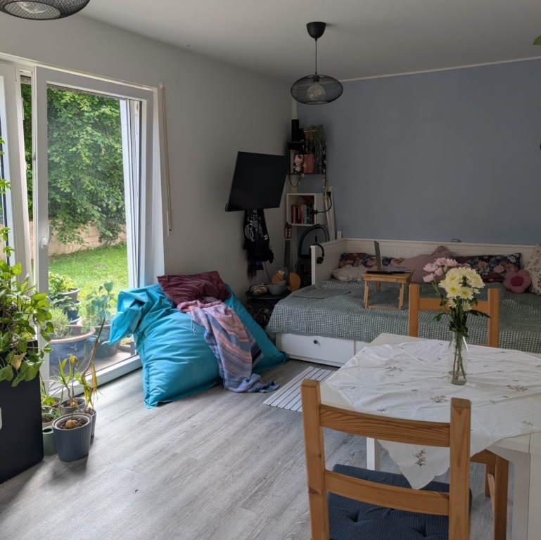 Möblierte Wohnung zur Zwischenmiete in Uni-Nähe – Voltmannstraße, 33613 Bielefeld Gellershagen – Vorschaubild 2