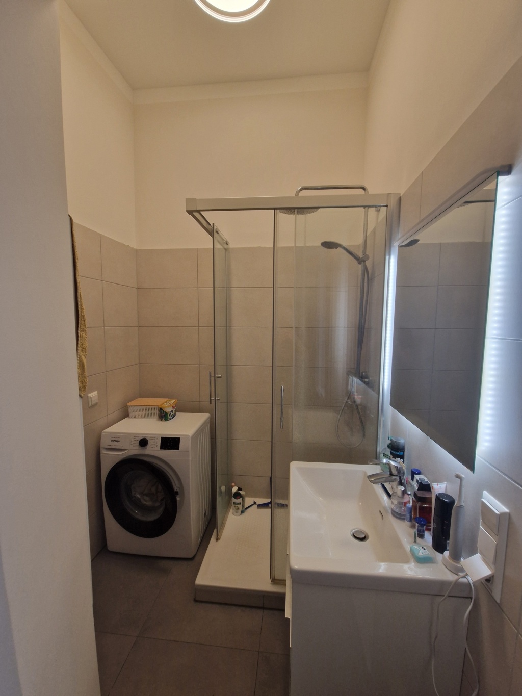 Ruhige, möblierte 2-Zimmer-Altbauwohnung in Wilmersdorf in Hinterhoflage, 1 Min. zur U-Bahn (U7) – Brandenburgische Straße 23, 10707 Berlin Wilmersdorf – Vorschaubild 6