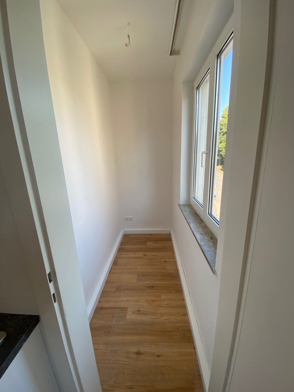 Helle 3er-WG-geeignete 3-Zimmer-Wohnung mit Balkon, Gartenmitnutzung & Blick ins Grüne in Stuttgart-West Kräherwald – Köllestraße 3, 70193 Stuttgart West – Vorschaubild 6