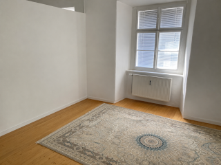 Anzeigenbild: WG Zimmer am Schlossbergplatz - fast alleiniges Wohnen