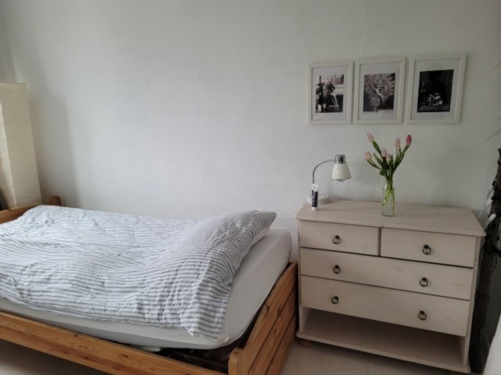 Für PRAKTIKUM/ KURZFRISTIG Flexi/Veggi! FLINTA/LGBTQ sehr SAUBER, POSITIV Mind, respectful) – Funhofweg, 22307 Hamburg Barmbek-Nord – Vorschaubild 3