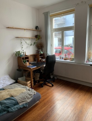 Imagen del anuncio: Schönes, helles Zimmer in Vierer-WG