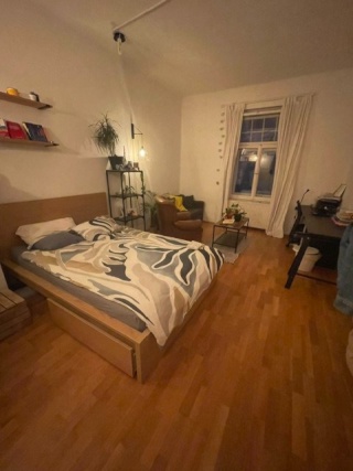 Imagen del anuncio: Room available for August