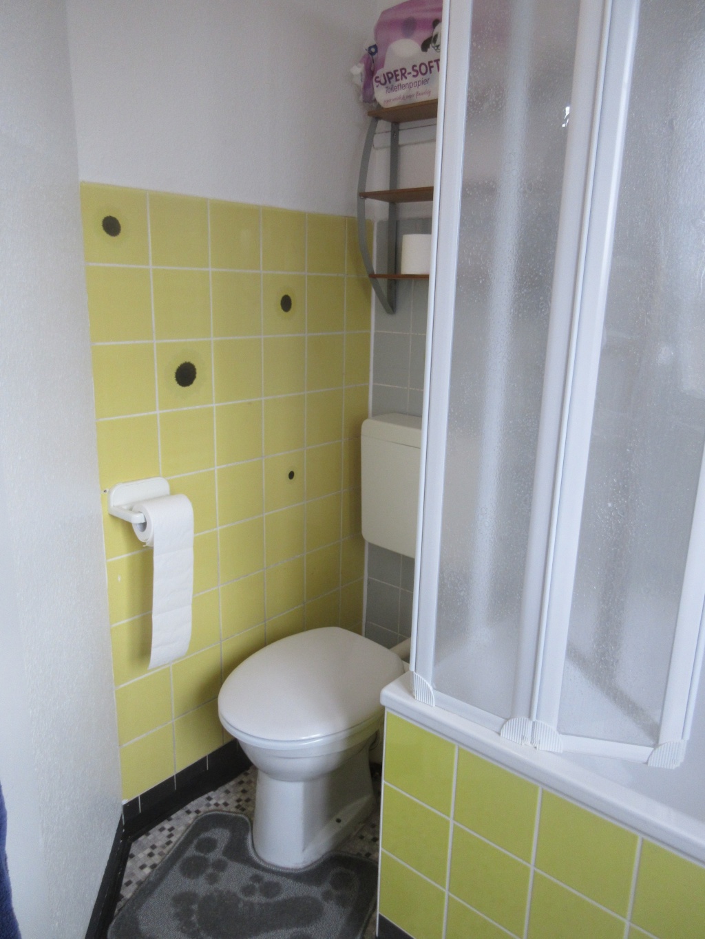 Flatshare Untertürkheim Goldbergstraße 6 - Bad OG
