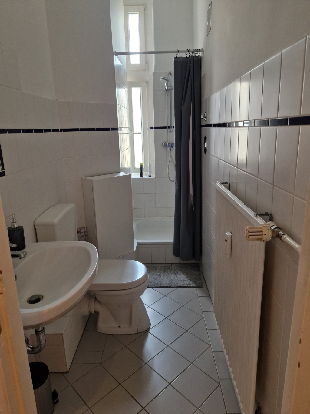 Wohnung Charlottenburg Kamminer Straße - Badezimmer