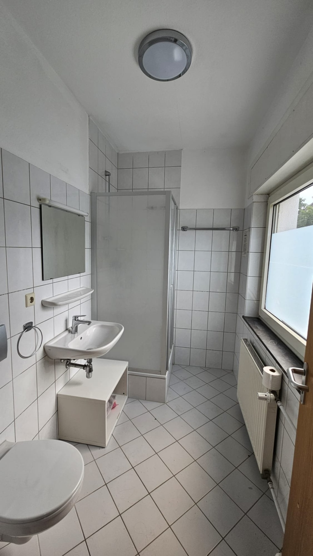 WG-Zimmer Oststadt Sebastian-Kneipp-Straße 4 - Das eigene Tageslichtbad mit Dusche