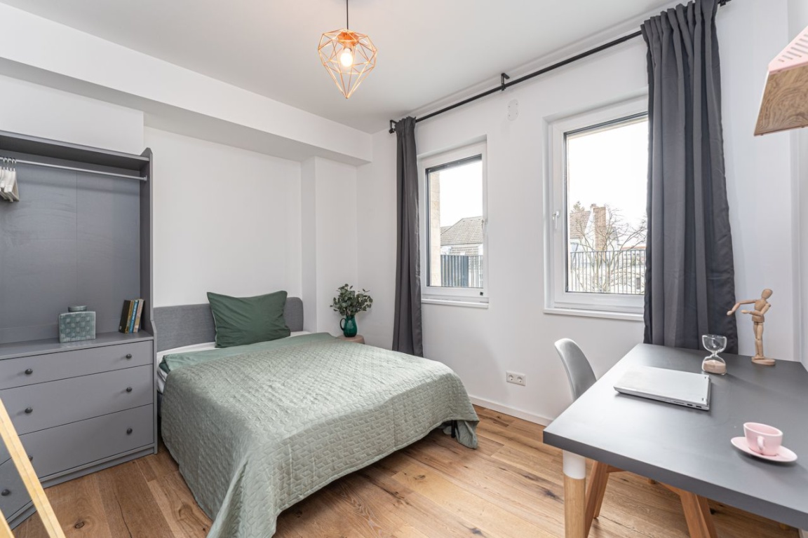 Modernes Zimmer in ruhiger Wohngegend in der Cunostraße