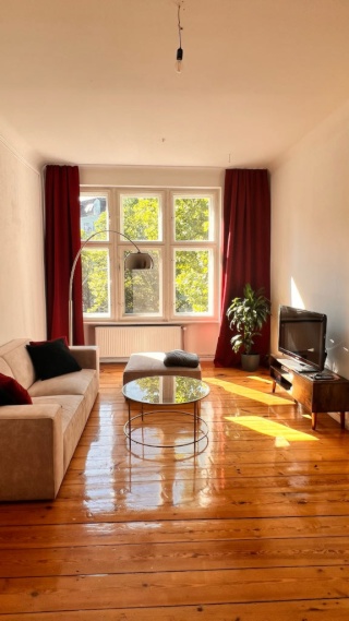 wunderschöne Altbauwohnung in Charlottenburg zur Untermiete — photo 1