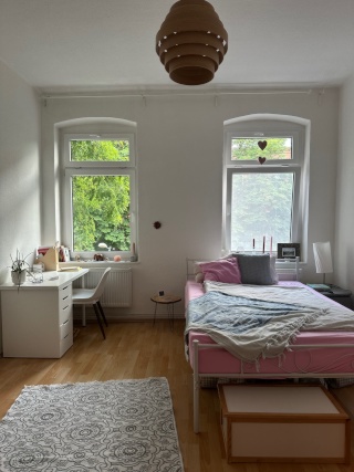 Anzeigenbild: WG-Zimmer zur Untermiete in 2er WG