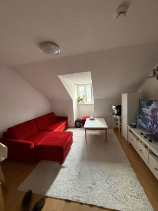 Imagen del anuncio: Möblierte 2-Zimmer-Wohnung in Rosenheim zur Zwischenmiete | 01.08.–31.10.