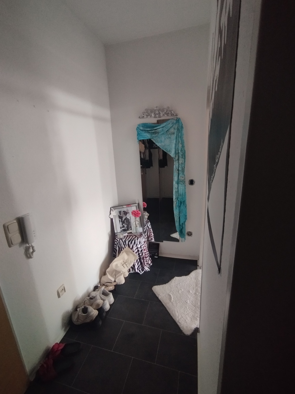 Gemütliches 1-Zimmer-Apartment mit Balkon ins Grüne – zur Untervermietung ab Oktober – Lindenstraße, 47198 Duisburg Homberg – Vorschaubild 5
