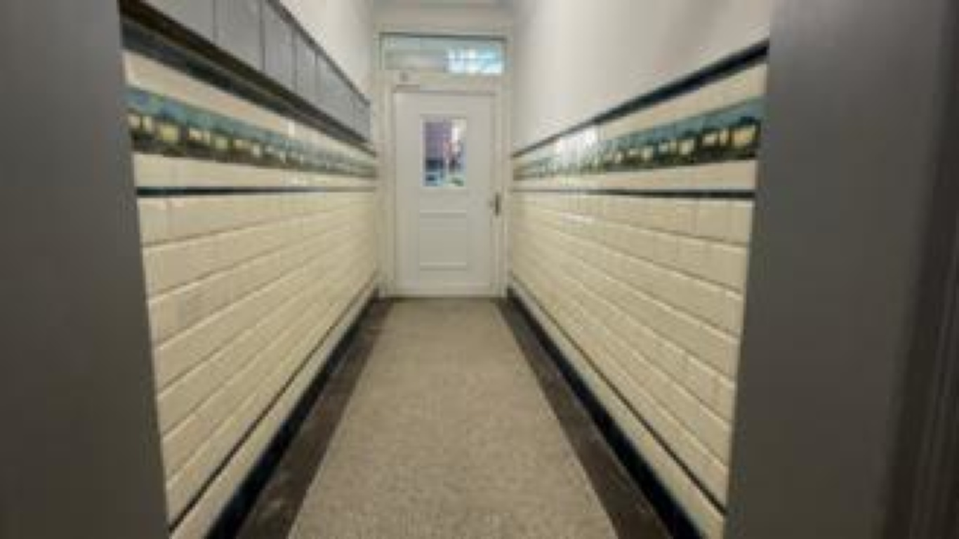 WG-Zimmer Harburg Reeseberg 70 - Treppenhaus