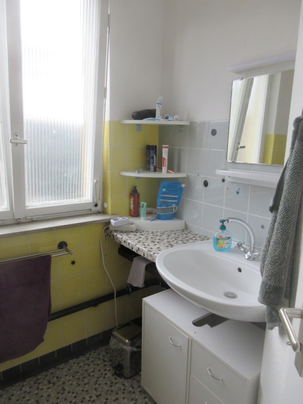 Flatshare Untertürkheim Goldbergstraße 6 - Bad OG
