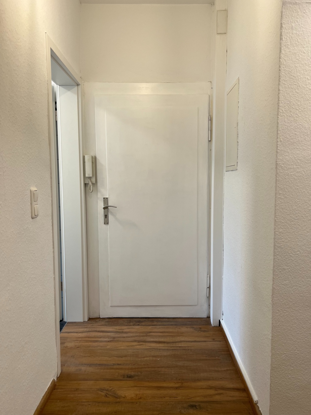 Gemütliche 2-Zimmer Wohnung mit großer Terrasse - Nähe Haltestelle Sanderring – 97070 Würzburg Altstadt – Vorschaubild 7