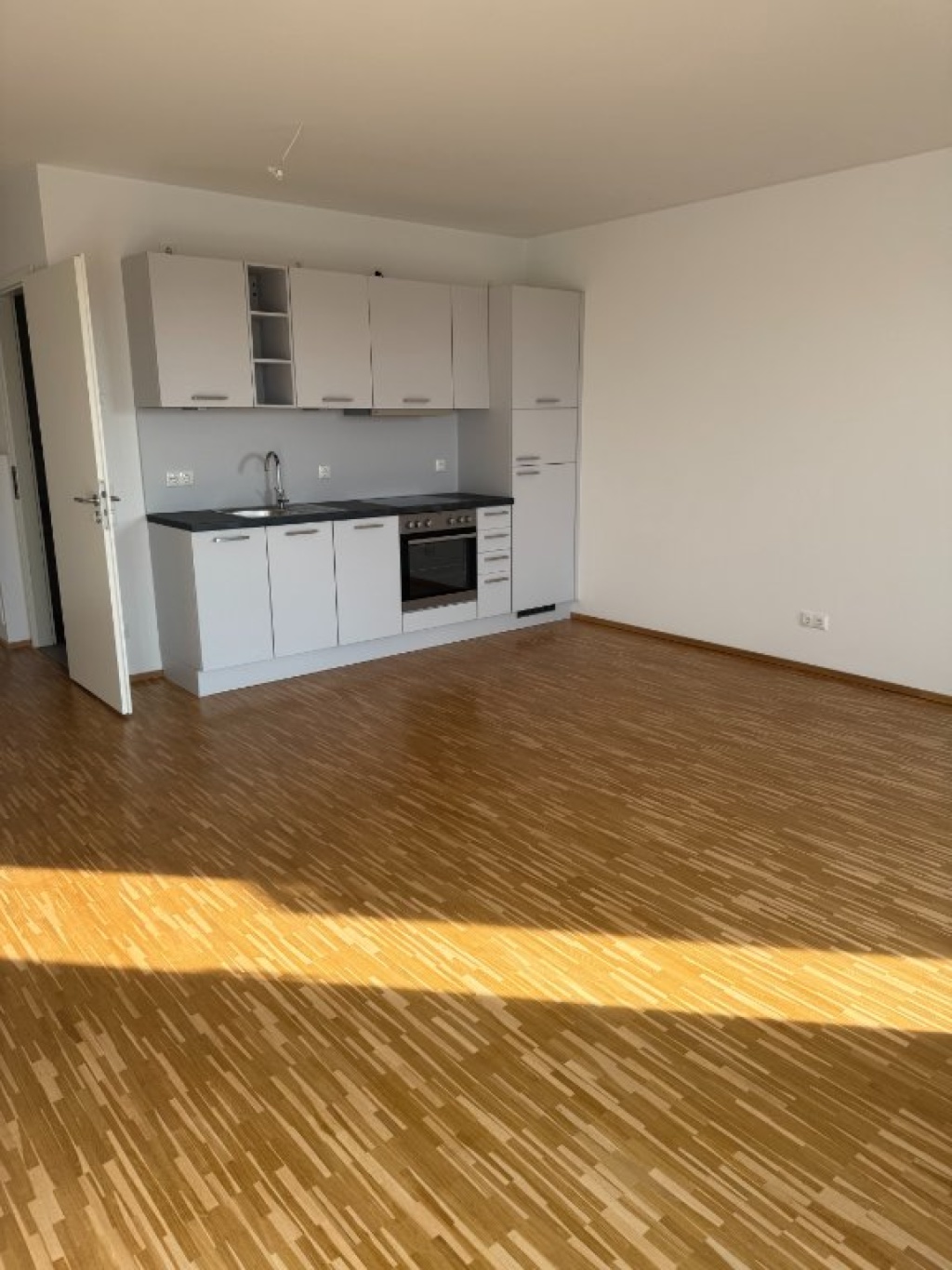 Studio apartment for takeover – Degnerstraße 20, 13053 Berlin Lichtenberg – Vorschaubild 6