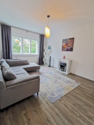 2-Room Furnished Apartment with Balcony in Lankwitz — photo 1