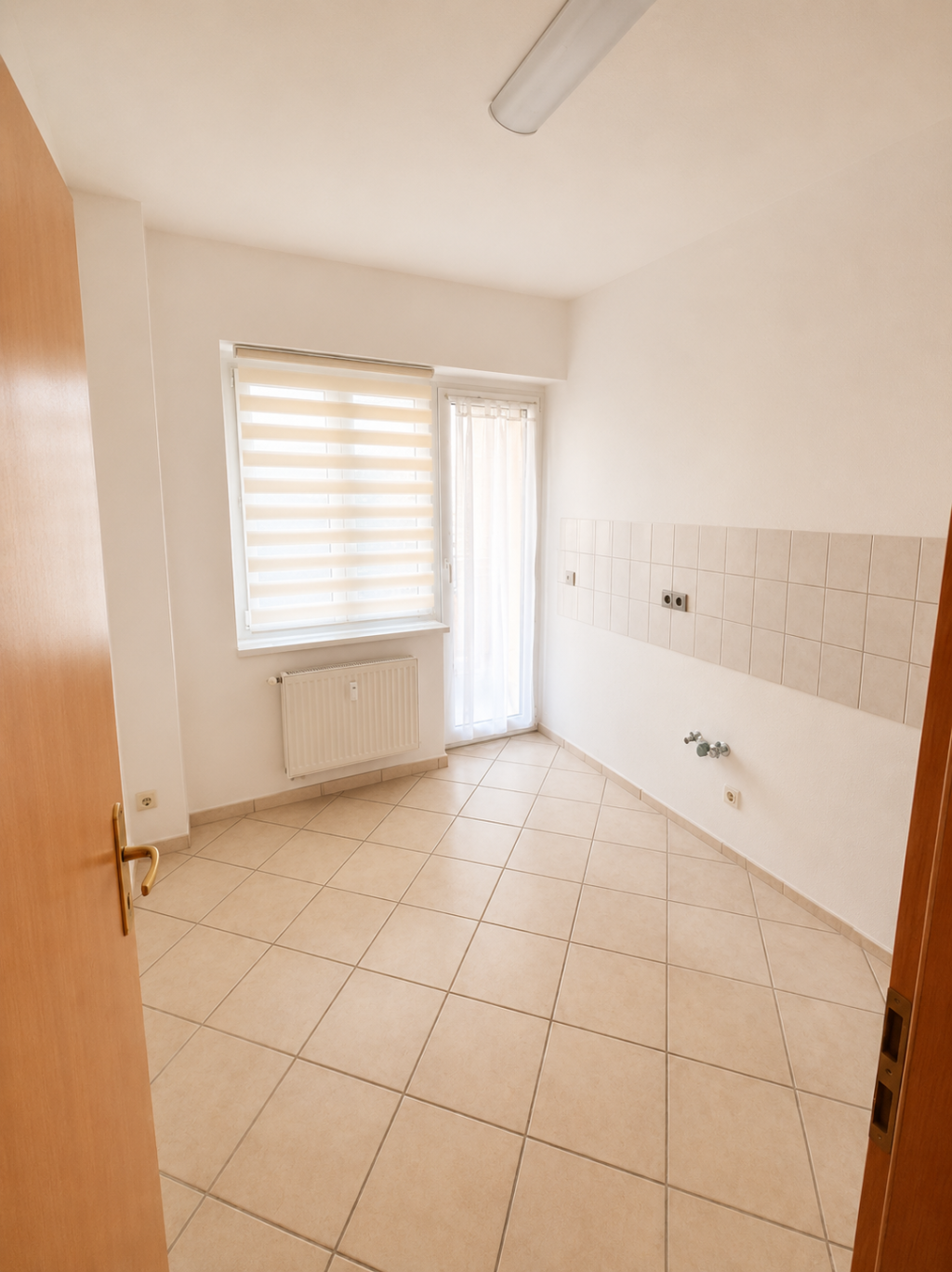Perfekt für 2er-WG | Zwei separat begehbare Zimmer | Balkon – Herweghstraße 25, 39114 Magdeburg Cracau – Vorschaubild 3