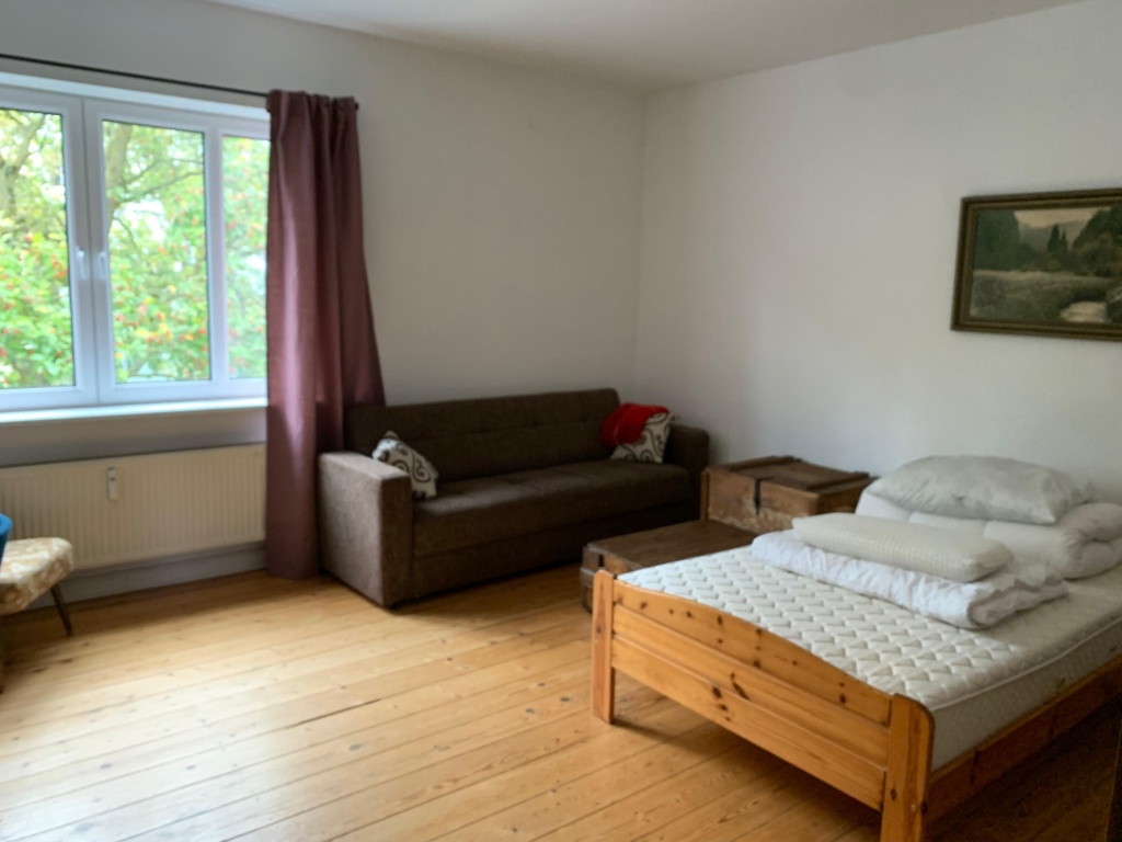 Möblierte Wohnung am Rande der KTV zur Zwischenmiete. WG geeignet. – Karl-Marx-Straße 74, 18057 Rostock Hansaviertel – Vorschaubild 2