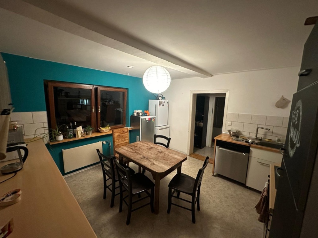 Habitación en WG Milbertshofen-Am Hart Milbertshofener Pl. 19 - Küche/Esszimmer