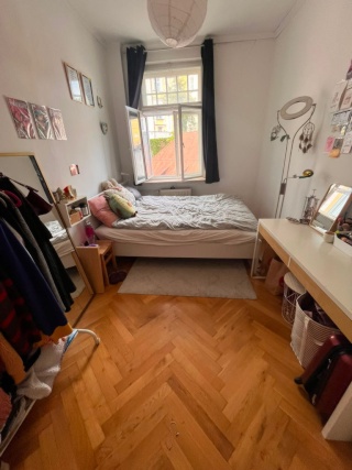 Ad image: Altstadt WG-Zimmer mit Domblick und Büro