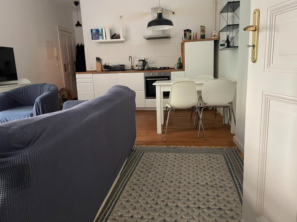 Furnished 1-bedroom in Kollwitzkiez (Prenzlauer Berg) - all-inclusive – Rykestraße 18, 10405 Berlin Prenzlauer Berg – Vorschaubild 2