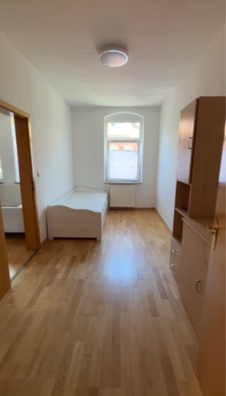 Anzeigenbild: Mitbewohner/in gesucht für gemütliche 2-Zimmer-Wohnung