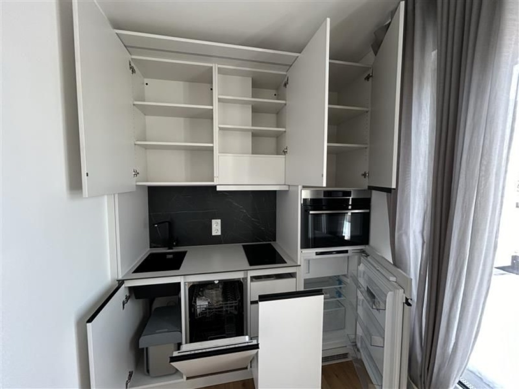 Verfügbar ab sofort! Großes Studio-Apartment mit Vollausstattung zum Erstbezug! – Beckumer Straße 17, 13507 Berlin – Vorschaubild 8
