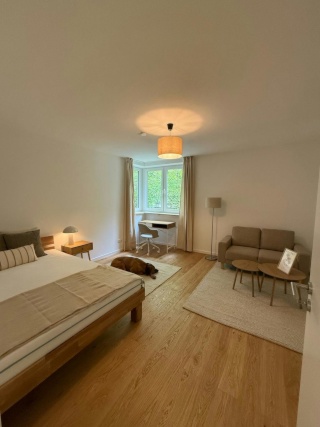 Ad image: Gerhart-Hauptmann-Ring, Munich