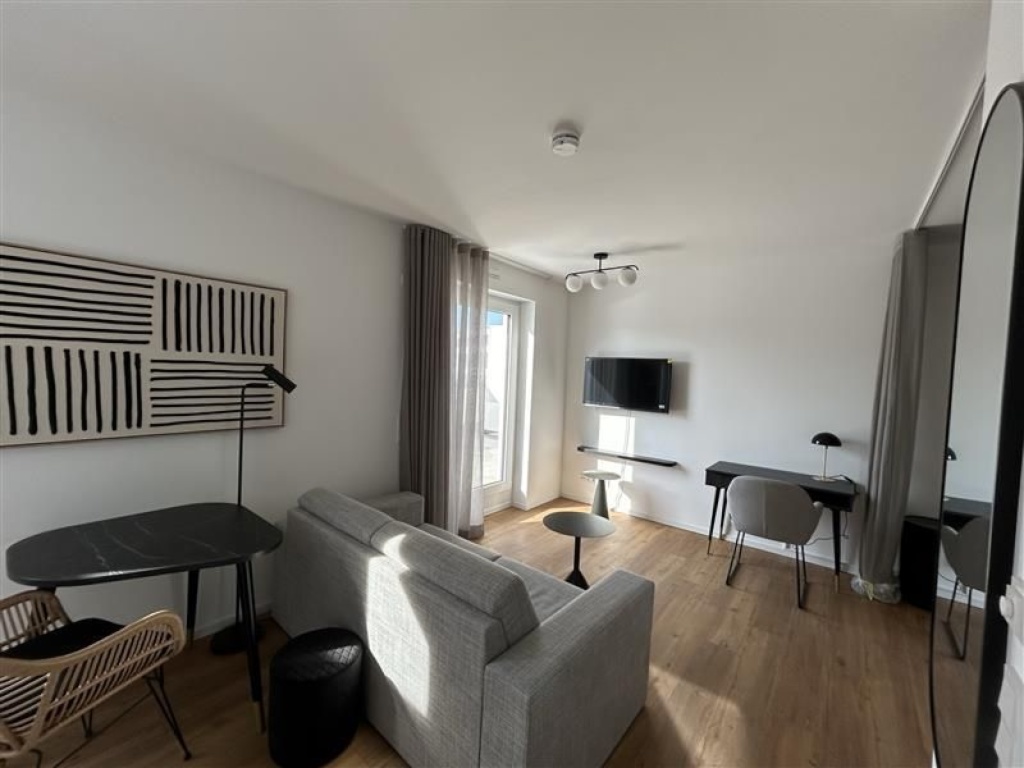 Verfügbar ab sofort! Großes Studio-Apartment mit Vollausstattung zum Erstbezug! – Beckumer Straße 17, 13507 Berlin – Vorschaubild 6
