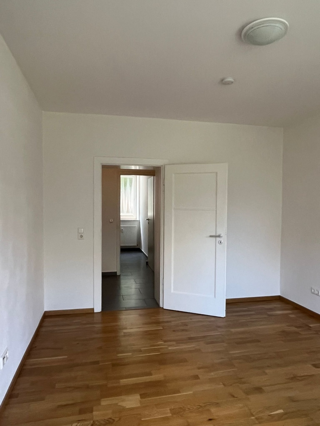 Moderne 2 ZKB-Wohnung für Studenten – Fiedlerstraße 46, 34127 Kassel Nord-Holland – Vorschaubild 6