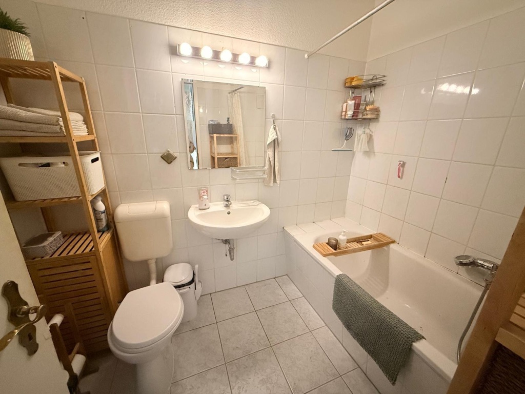 🌿 Fully Furnished Bright Beautiful 2 Rooms Apartment with Balcony for Sublet (ALL INCLUSIVE) – Friedrichshain 🌿 – rigaerstrasse 58, 10247 Berlin Friedrichshain – Vorschaubild 4