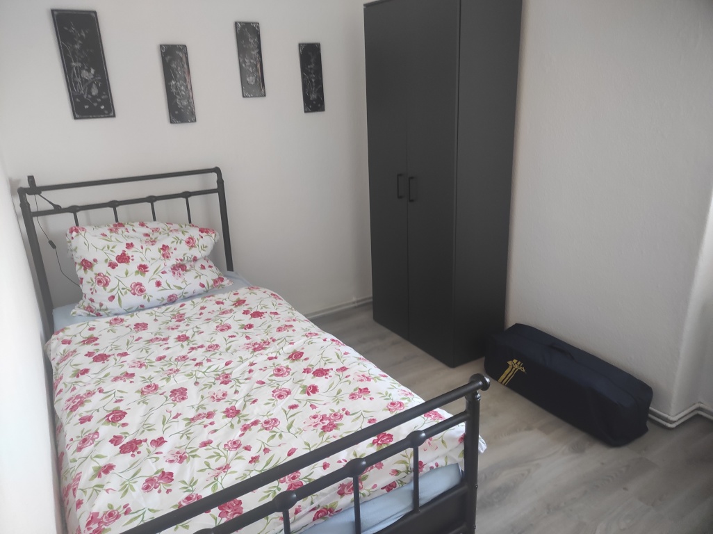 Wohnung mit Balkon - Dresden-Lockwitz – Am Burgwall 7, 1257 Dresden Lockwitz – Vorschaubild 7
