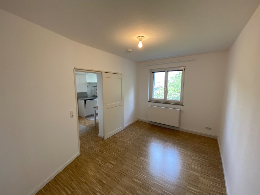 Helle 2-Zimmer-Wohnung mit Küche, Stuttgart – von privat – Wohnen im Grünen, in der Stadt! Hochwertig saniert, mit Einbauküche, Echtholzparkett, Tageslichtbad | Hochwertige und umfangreiche Ausstattung – Im Degen 36, 70327 Stuttgart Wangen – Vorschaubild 8